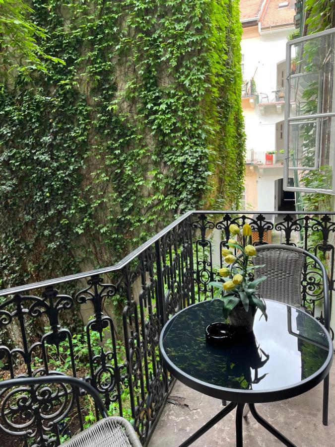 Pyvo Street Home With Balcony By Nw Budapest Exterior foto