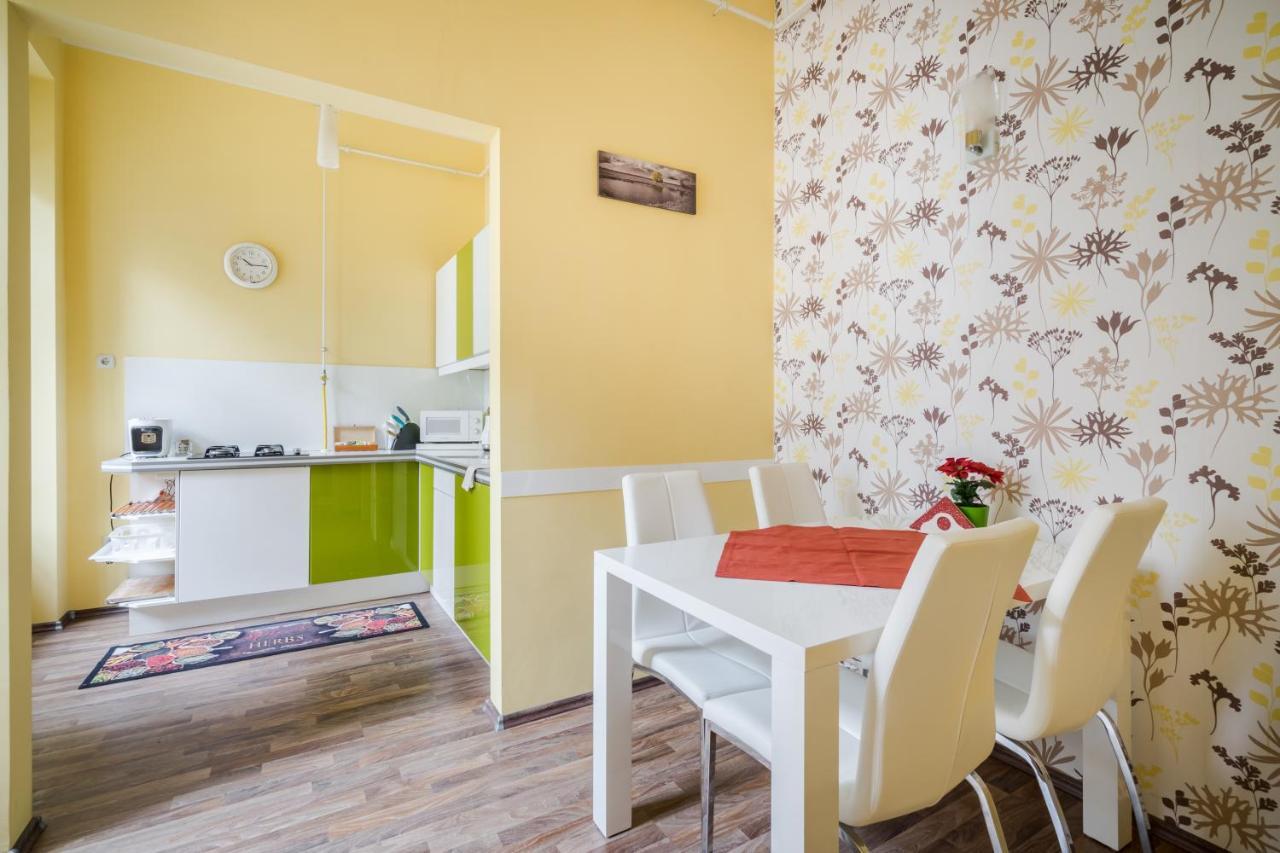 Pyvo Street Home With Balcony By Nw Budapest Exterior foto