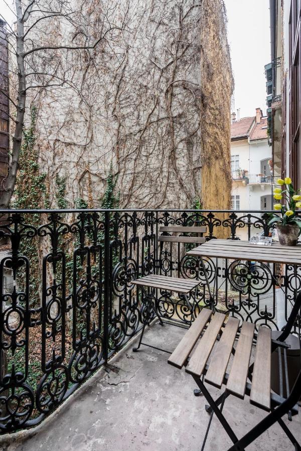Pyvo Street Home With Balcony By Nw Budapest Exterior foto